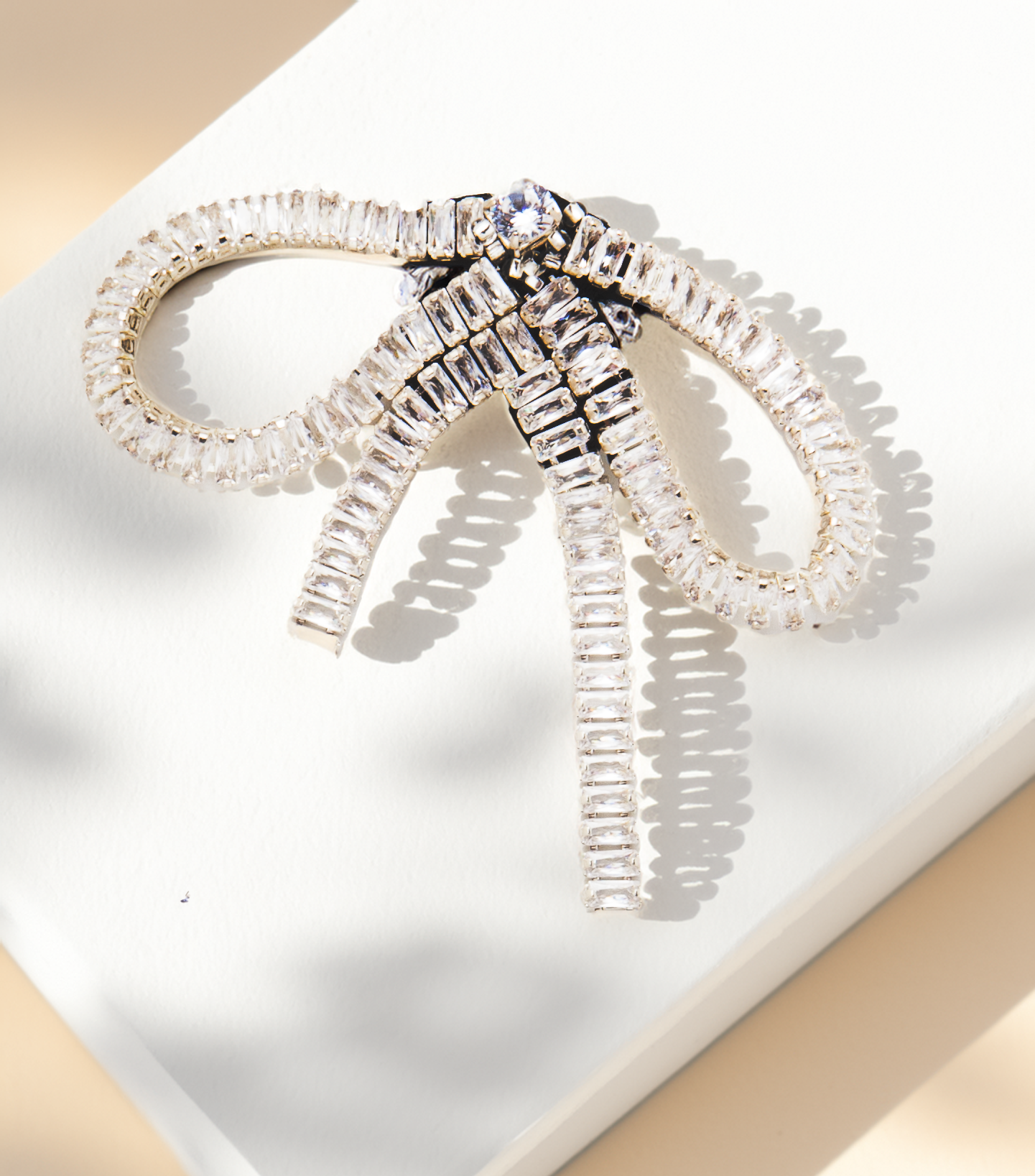 Eterna Bow Brooch