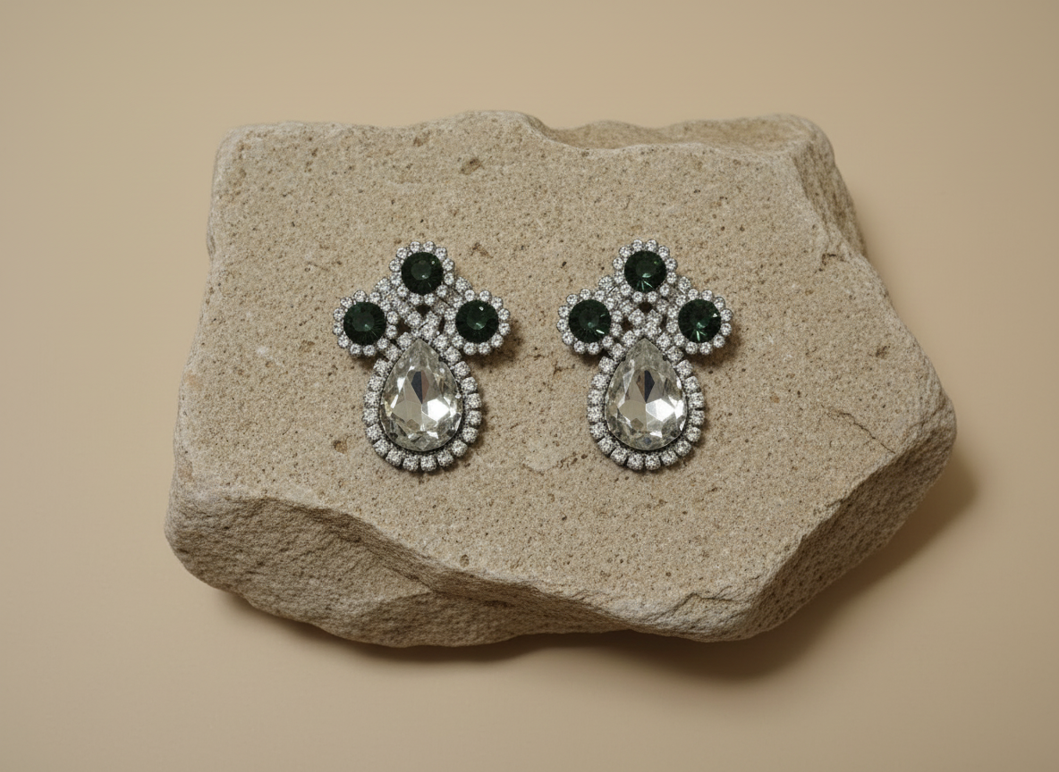 Emerald crystal drops