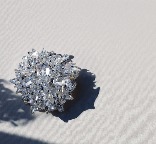 Frostnova Brooch